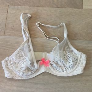 White Lacey unlined Victorias Secret Demi bra 32B